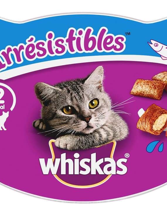 whiskas les irresistibles friandises au saumon pour chat adulte 8 boites de 60 g croquantes a lexterieur et fondantes a 1 2